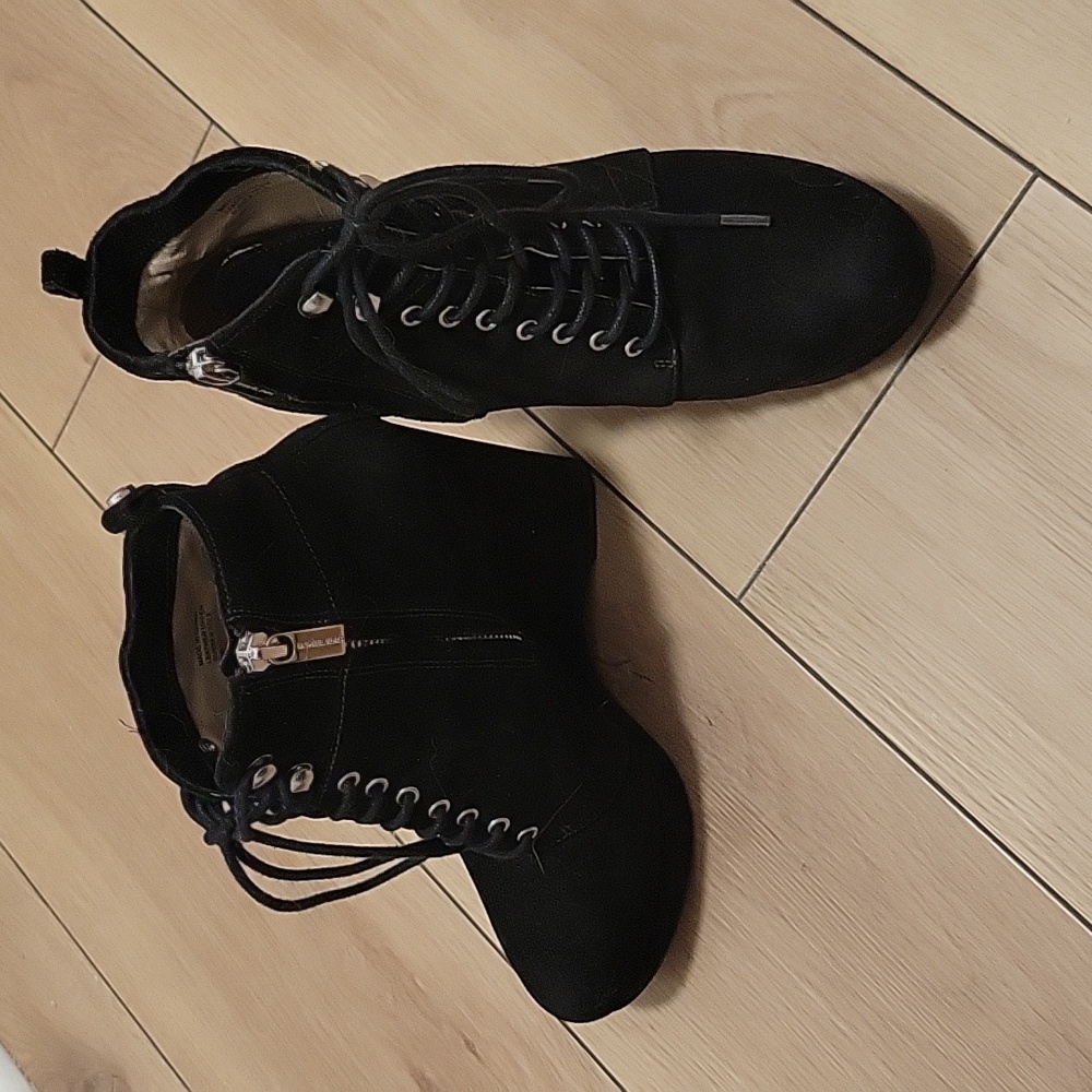 Michael Kors Jada Black Suede Wedge Boots US  7